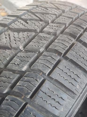 215 2f55 2f17: Шины 215 / 65 / R 17, Зима, Б/у, 1 шт, Легковые, Корея, Kumho — 2