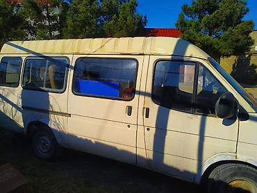 raf satilir: Ford Transit: 2 l | 1991 il 300000 km Van body type — 3