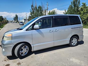Унаа: Toyota Voxy: 2003 г., 2 л, Автомат, Бензин, Вэн/Минивэн — 3