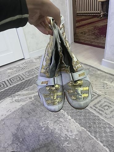 батинке: Мужские кроссовки, 40.5, Nike, Б/у, цвет - Белый — 1
