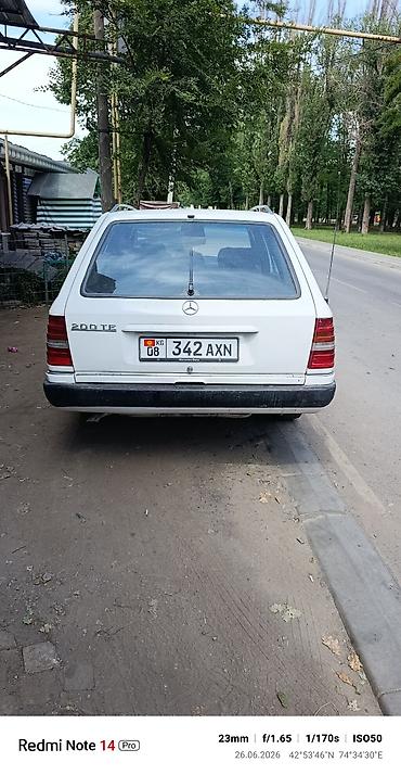 кекеев: Mercedes-Benz W124: 1990 г., 2 л, Бензин, Универсал — 4