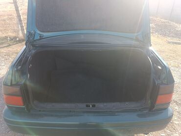 Volkswagen: Volkswagen Vento: 1995 г., Седан — 3