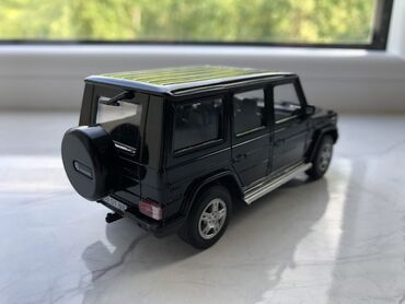 Avtomobil modelləri: Mercedes, 2025 il, 1:43, Dəmir, Rayonlara çatdırılma, Ödənişli çatdırılma — 13