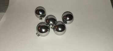 метал каркас: Металлические шарики 5 штук из нержавеющей стали 33г каждая. На них