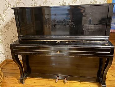 pian: Belarus markalı akustik pianino – vertikal (upright) model. - Korpus — 2