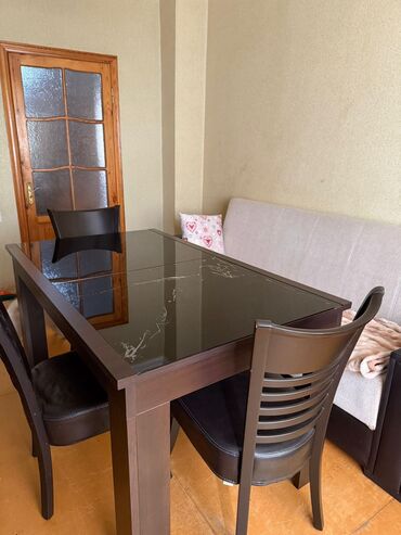 Masa və oturacaq dəstləri: Masa 7 oturacaq ile 350azn. Acilir. Unvan yeni gunesli m 3208 Nigaz