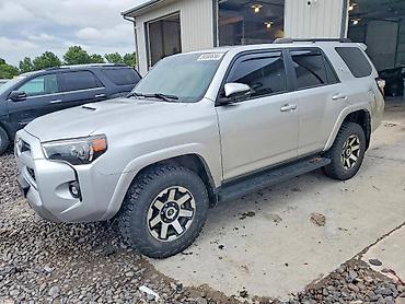 2023: Toyota 4Runner: 2023 г., 4 л, Автомат, Бензин — 3