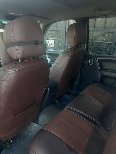 передок: Jeep Cherokee: 2003 г., 2.8 л, Автомат, Дизель, Внедорожник — 8