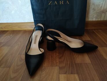 обувь zara: Туфли 38, цвет - Черный