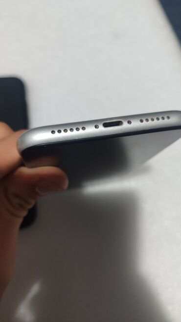 Apple iPhone: IPhone Xr, 128 GB, Ağ, Face ID, Simsiz şarj — 13