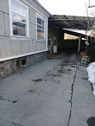 Продажа домов: Дом, 180 м², 6 комнат — 1