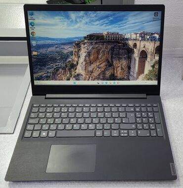 Ноутбук, Lenovo, 4 ГБ ОЗУ, Intel Celeron, 15.6 ", Б/у, Для несложных задач, память HDD