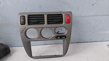 2001: Сenter console Honda 2001 г., Б/у, Оригинал, Япония — 2