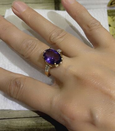 Üzüklər: Üzük — 9