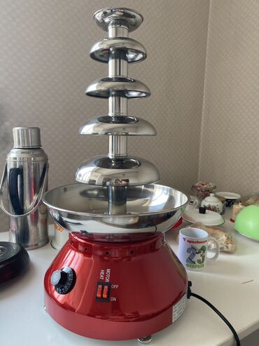хваталки для кухни: Шоколадный фонтан новый идеальном состоянии по звоните