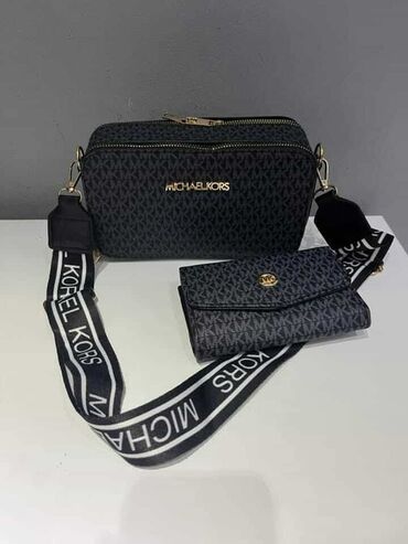 Torbe: ✅Torbe replike - Više modela: kompaktnа crossbody torba sa prednjim — 16