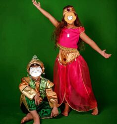 Dəstlər, kostyumlar: Milli və tematik geyimlər – icarə və səhnə üçün Təsvir: - Azərbaycan — 11