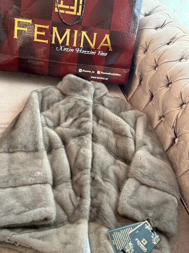 женские шубы из кролика: Şuba, Suba, Yeni şuba Femina mağazasından tam yeni şuba, Femina