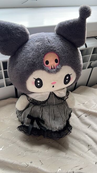 автамат игрушка: Мягкая игрушка Kuromi (Sanrio) в стильном наряде. 55 см - Большая