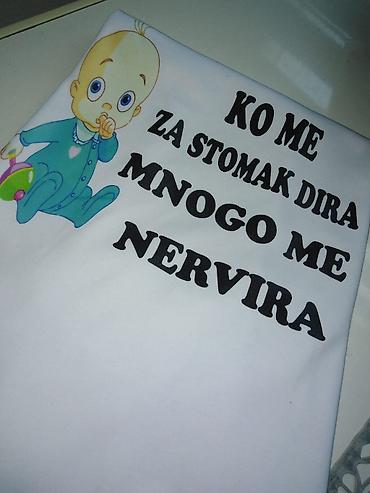 Majice kratkih rukava: Trudničke bele majice sa štampom – udobne i duhovite. Model kratki — 3