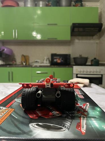 Другие строительные блоки: Конструктор DECOOL Dazzling Red Racing Car (модель 3412) - Тематика — 6