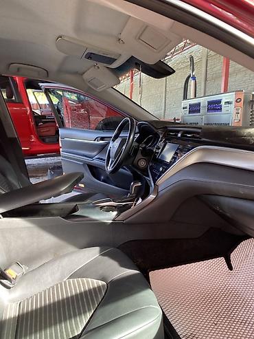 Toyota: Toyota Camry: 2017 г., 2.5 л, Бензин, Седан — 7