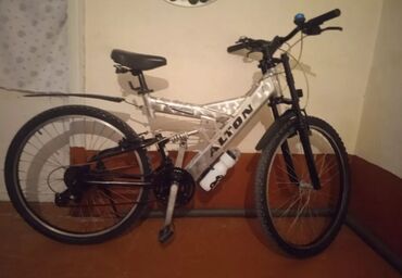 велесепет урал: Горный велосипед, Skillmax, Рама L (172 - 185 см), Алюминий, Корея, Новый