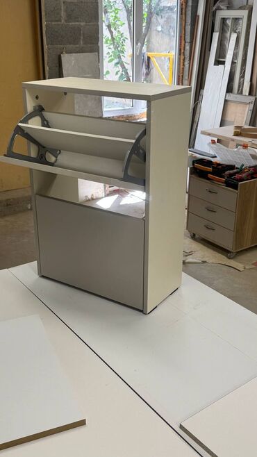 Тумбы и подставки для обуви: Элегантная тумба для обуви, представленная в разных размерах и цветов — 7