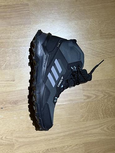 Ботинки: Мужские ботинки, 41.5, Adidas, Новый, цвет - Черный, Самовывоз, Платная доставка — 1
