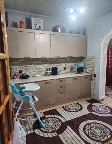 Uzunmüddətli kirayə mənzillər: Menzil Yasamaldadi Inwaatcilar metrosunun duz cixiwindadi 3 Otaqdi 5 -da lalafo.az — 9 Uzunmüddətli kirayə mənzillər: Menzil Yasamaldadi Inwaatcilar metrosunun duz cixiwindadi 3 Otaqdi 5 — 9