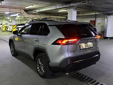 1025 2: Toyota RAV4: 2019 г., 2.5 л, Автомат, Бензин, Кроссовер — 6