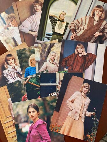 женские кофты с капюшоном: Буклеты с описанием вязания каждой модели,15 штук