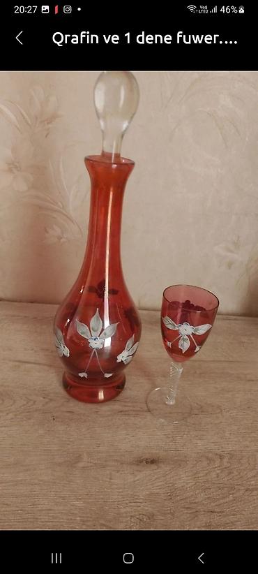 Qrafin ve 1 dene fuwer.40 ilindi.10 manat.Tezedir