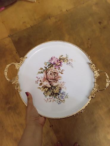 Кухонные принадлежности: Porcelain süfrə ləyən/tray - Material: ağ porselen lövhə - Üzərində — 9