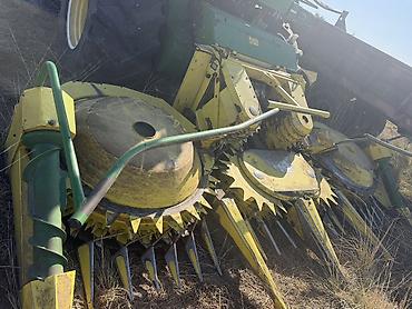 трактор мешалка: Кормоуборочный комбайн John Deere 7350 с кукурузной жаткой Kemper 445 — 5