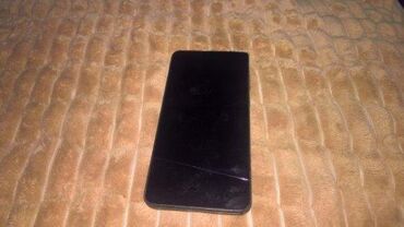 Mobilni telefoni: 1. Zte Blade A530 dual sim free napuko touch 2. Htc mobilni telefon — 2