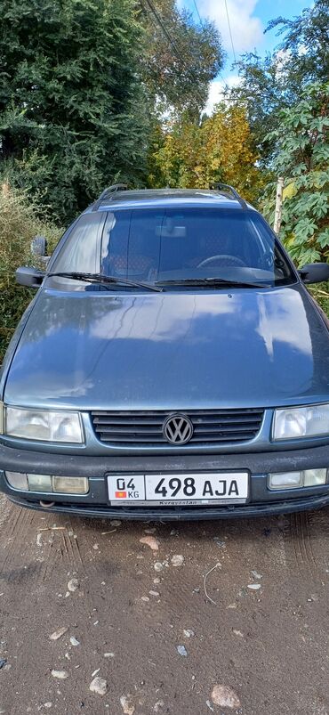 пасат в4: Volkswagen Passat: 1994 г., 2 л, Механика, Бензин, Универсал