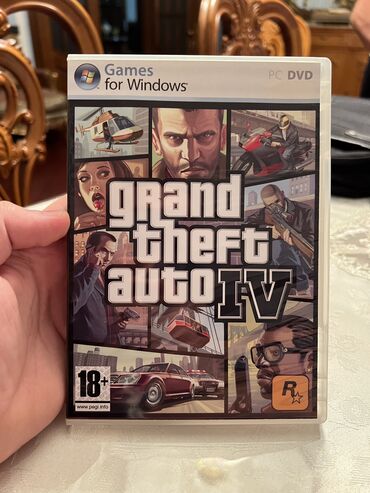 Oyun diskləri: Komputer oyunları. 1 ədədi - 1 manat. Say olaraq çox alan və ya — 23
