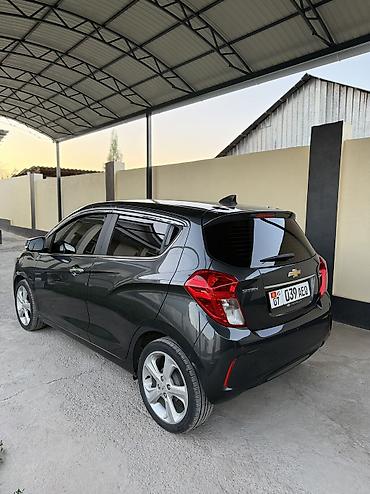 spark 7: Chevrolet Spark: 2017 г., 1 л, Вариатор, Бензин, Хэтчбэк — 2