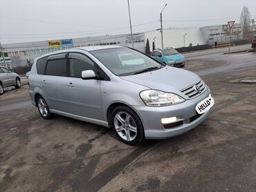 Toyota: Toyota Ipsum: 2004 г., 2.4 л, Автомат, Бензин, Минивэн