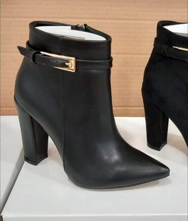 opposite novi pazar: Ankle boots, 40