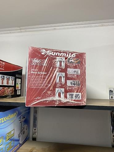 sunmile: Электромясорубка Sunmile SM-G31 - Мощность: 1800 Вт - Двигатель — 2