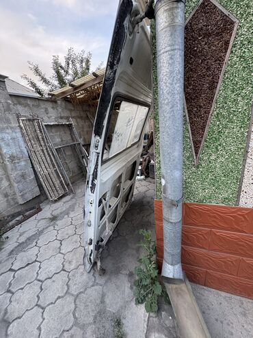 Двери и комплектующие: Дверь Комплект Iveco, Б/у, Оригинал — 6