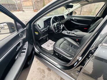 Hyundai: Hyundai Sonata: 2019 г., 2 л, Автомат, Газ, Седан — 7