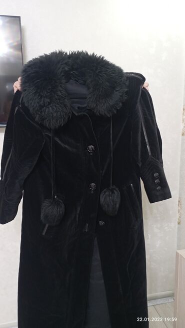 женское черное пальто: Пальто, 4XL (EU 48)