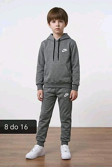 nike tech komplet: Novoo
Nike kompletici
2100 dinara — 3
