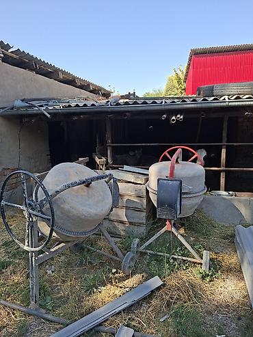 1 тонналык бочка: Бетон аралаштыргыч Гравитациялык, Орто (150 - 300 л), Колдонулган — 1