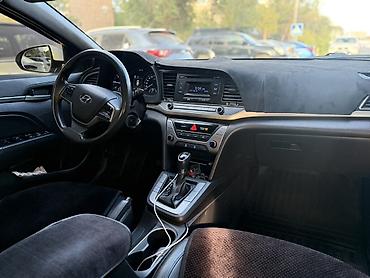 rolls royce phantom: Hyundai Elantra: 2017 г., 1.7 л, Автомат, Дизель, Седан — 5