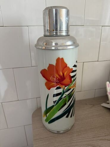 Бутылки: Бутылки