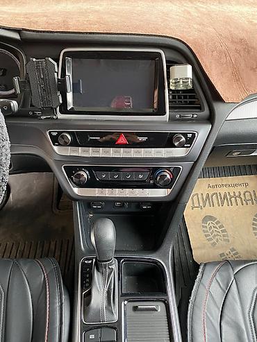 хендай соната 3: Hyundai Sonata: 2018 г., 0.2 л, Автомат, Газ, Седан — 7